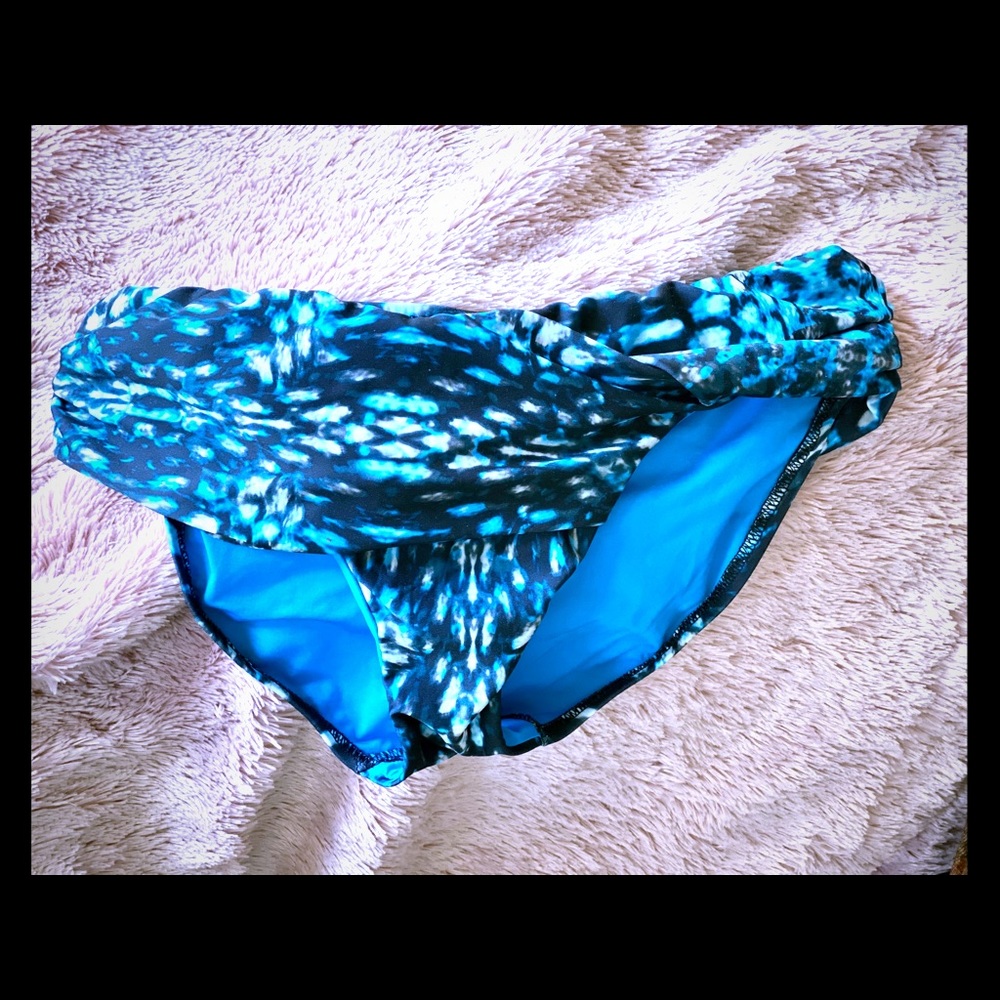 Becca bikini bottoms